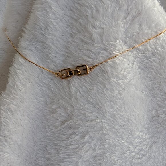 Authentic Givenchy "G" Pendant Gold Necklace with Certificate of Authenticity - Picture 5 of 7